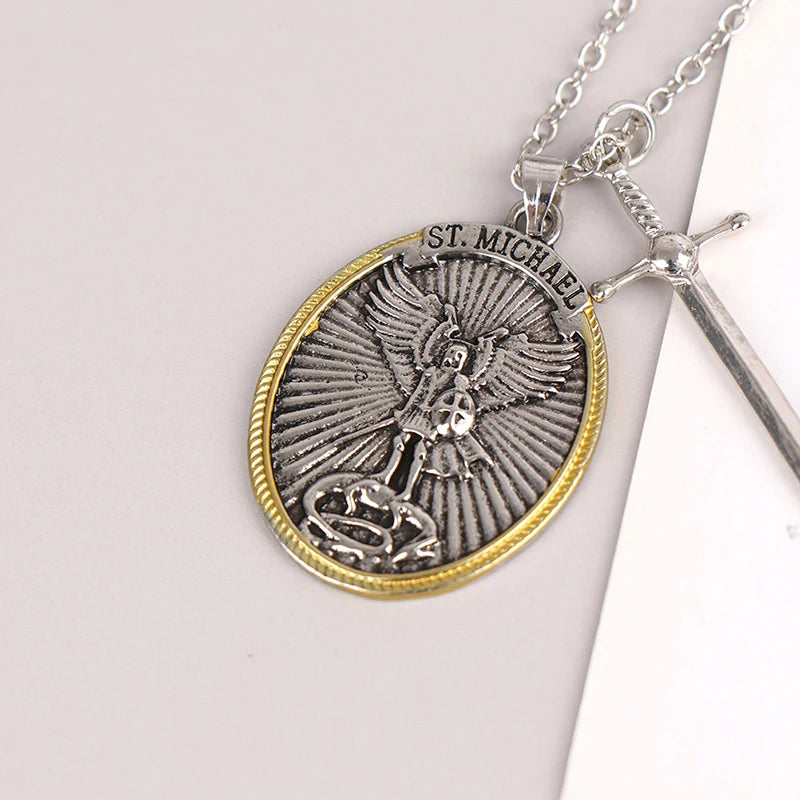 1pcs Catholic Patron Saint Pendant Michael St. Michael The Archangel Pendant Necklace Dropshipping Alloy Jewelry Necklaces